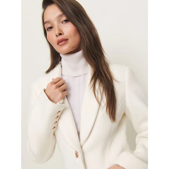 Reformation Eden Nipped Waist Coat White - Picture 3 of 12